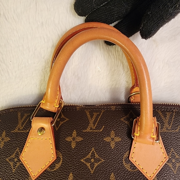 ❌️SOLD❌️ Louis Vuitton Monogram Alma PM Comes with strap - Picture 7 of 12